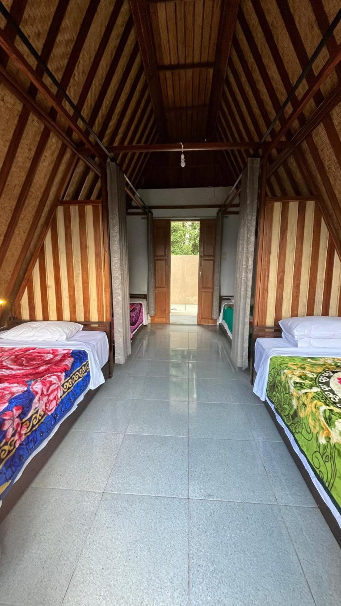Puri Pilihani Hostel Munduk Kültér fotó